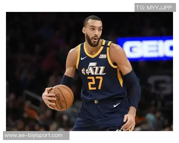 阿夫迪亚表现平平15投仅5中贡献16分7板6助攻防守端也有亮眼表现