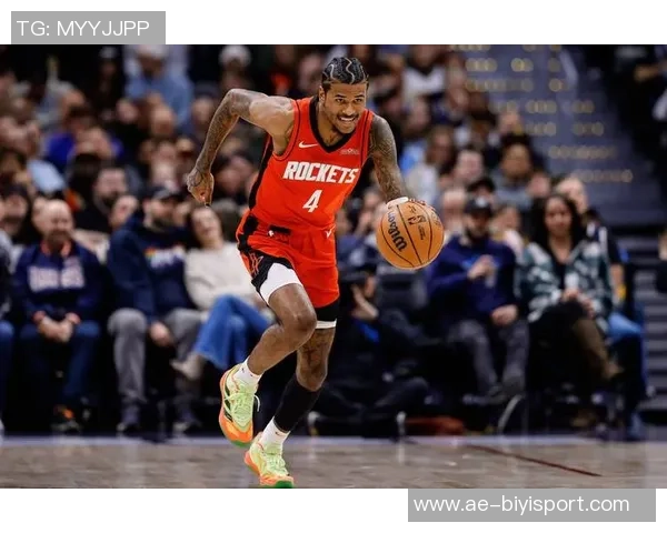 杰伦格林谈球队默契：迅速融入阵容展现出色配合能力