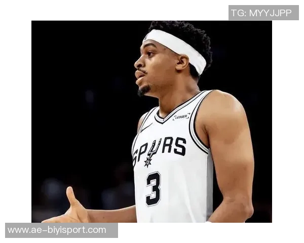 凯尔登强调团队合作的重要性热手球员将获得更多投篮机会