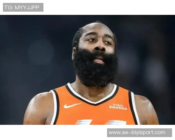 皮尔斯直言哈登得分方式单一强调自己在进攻端的全面性与多样性 皮尔斯直言哈登得分方式单一强调自己在进攻端的全面性与多样性