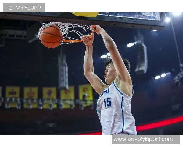 混音主帅杨瀚森成为攻防核心球队篮板表现显著提升 混音主帅杨瀚森成为攻防核心球队篮板表现显著提升